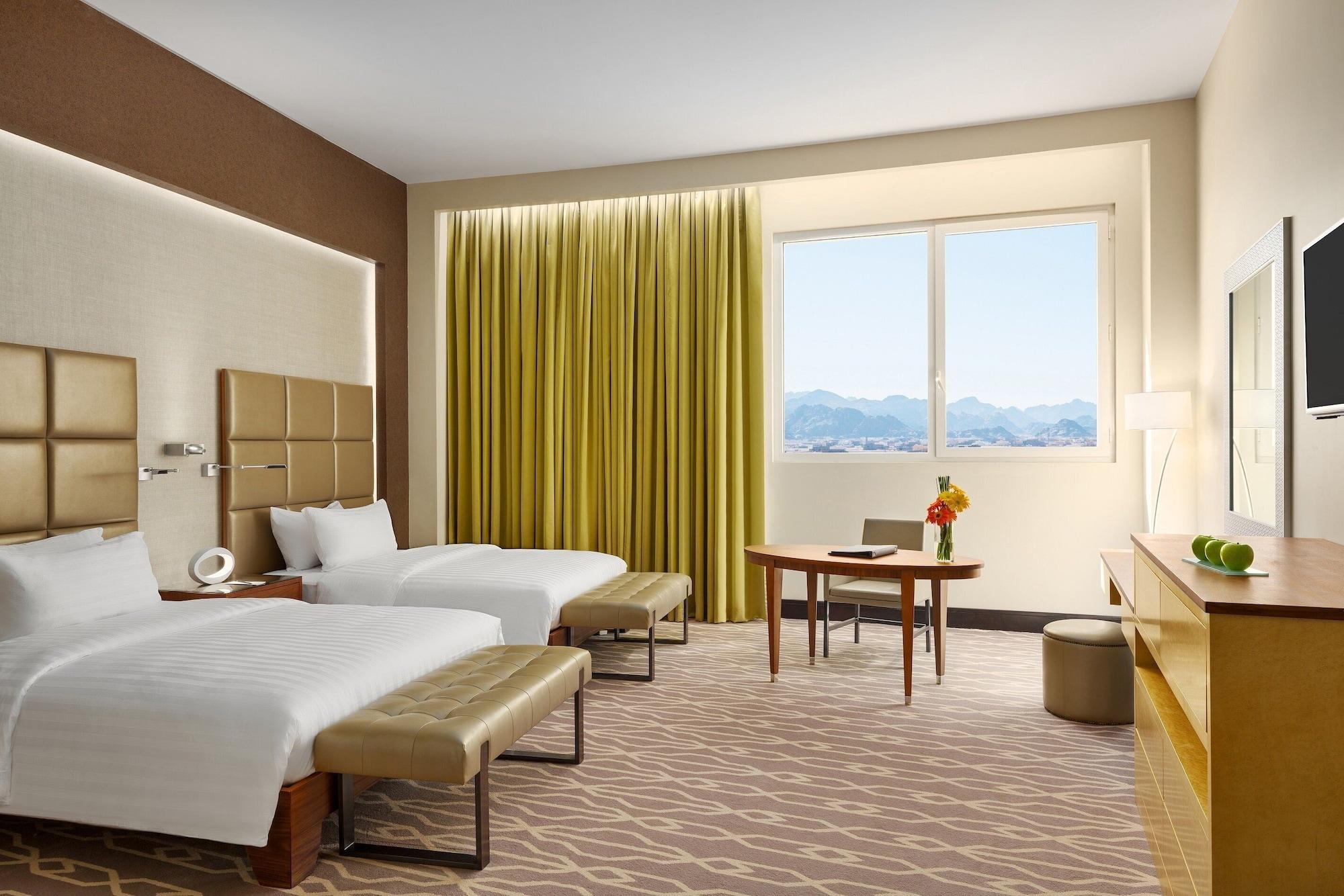 Millennium Hail Hotel Ngoại thất bức ảnh