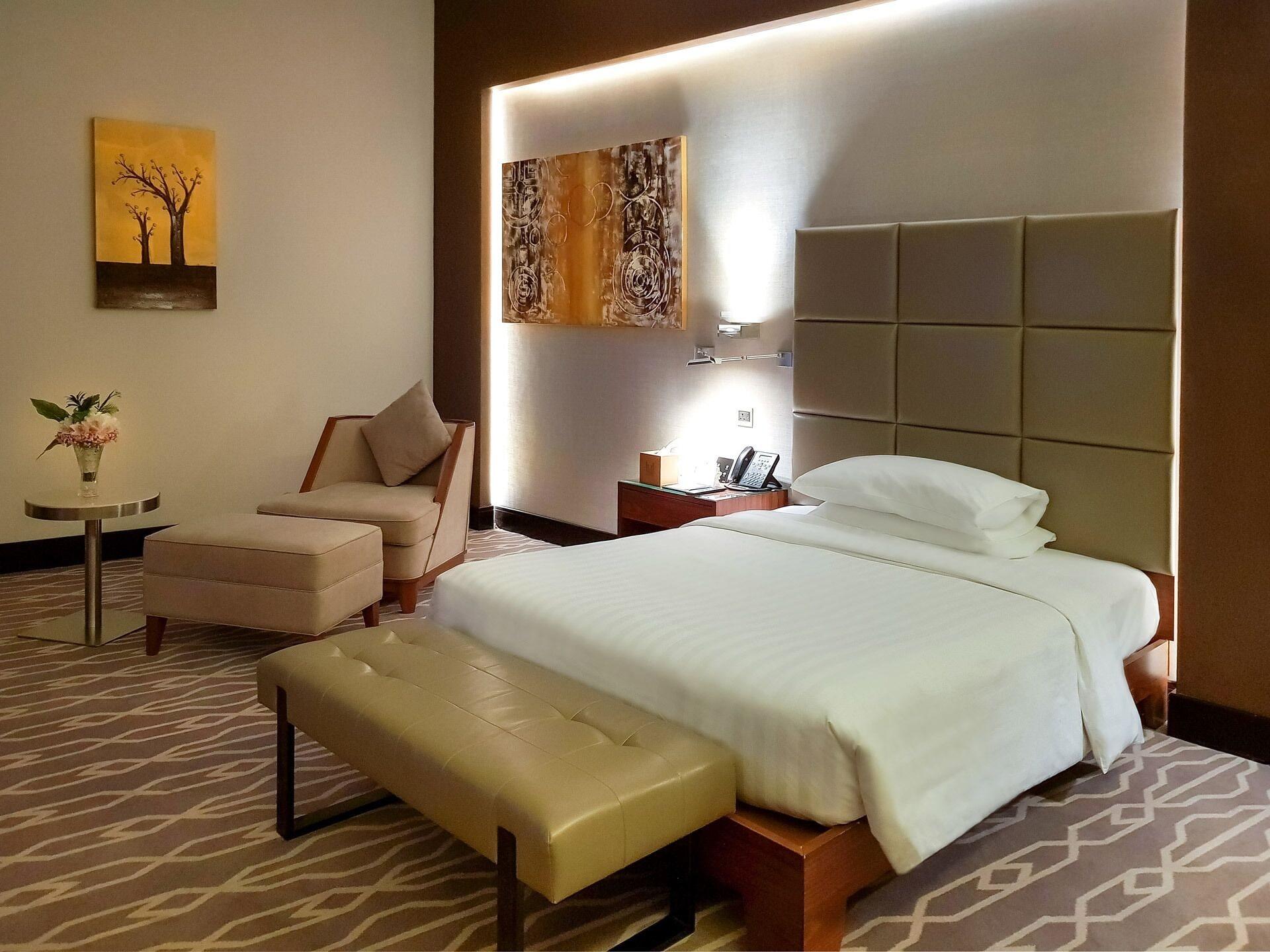 Millennium Hail Hotel Ngoại thất bức ảnh