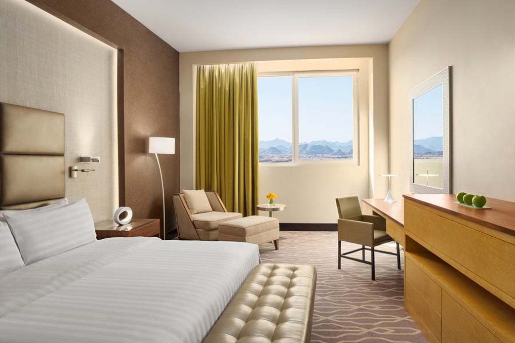 Millennium Hail Hotel Ngoại thất bức ảnh A guest room at the Hilton Las Vegas