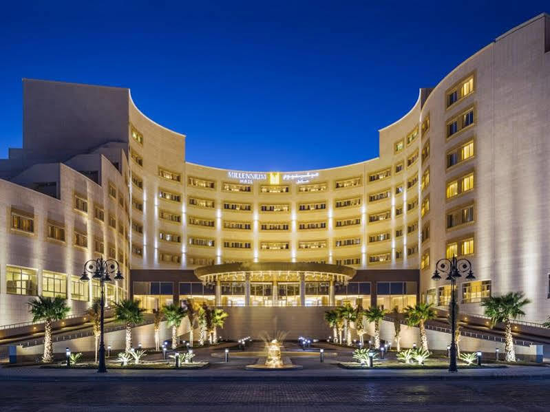 Millennium Hail Hotel Ngoại thất bức ảnh The St. Regis Cairo